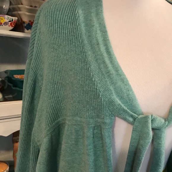 ☘️ Lovely Plus Size Daisy Fuentes Cardigan ☘️ - Picture 2 of 3